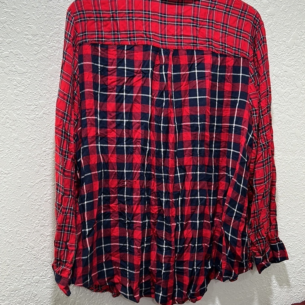 EST 1946 women’s long sleeve shirt size 18/20W GUC - Picture 6 of 8